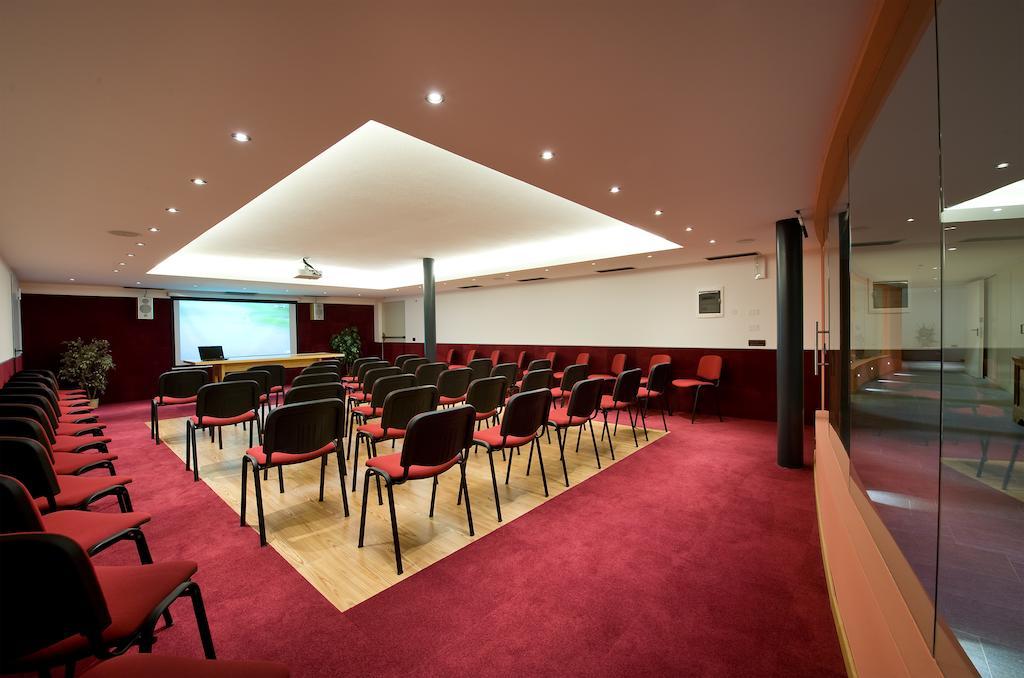 דימארו Sporthotel Rosatti מראה חיצוני תמונה